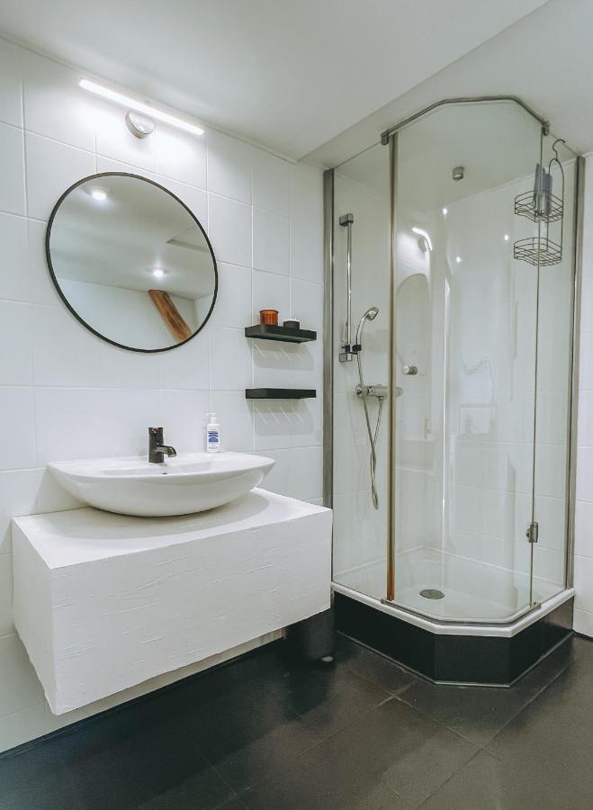 White Loft In The Riga City Center Экстерьер фото